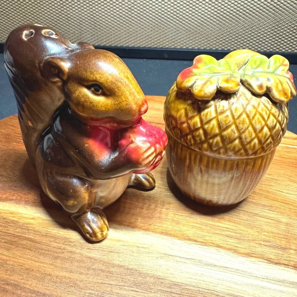 Vintage Ceramic Squirrel and Acorn Salt and Pepper Shaker Set Brown Fall Decor